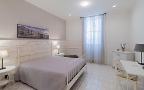 Syracuseapartments Il Piave Di Siracusa Appartamento Per 6 Persone Vicino Ad Ortigia A 200M Dal Mare