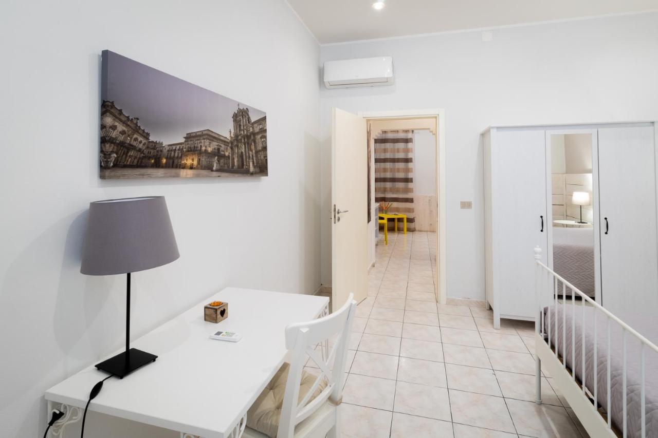 Il Piave di Siracusa: Spacious Apartment Near Ortigia and Sea Syracuse Exterior photo